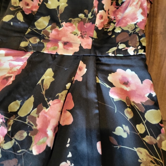 Lulus Black Floral Satin One-Shoulder Midi Dress size large - Picture 5 of 6